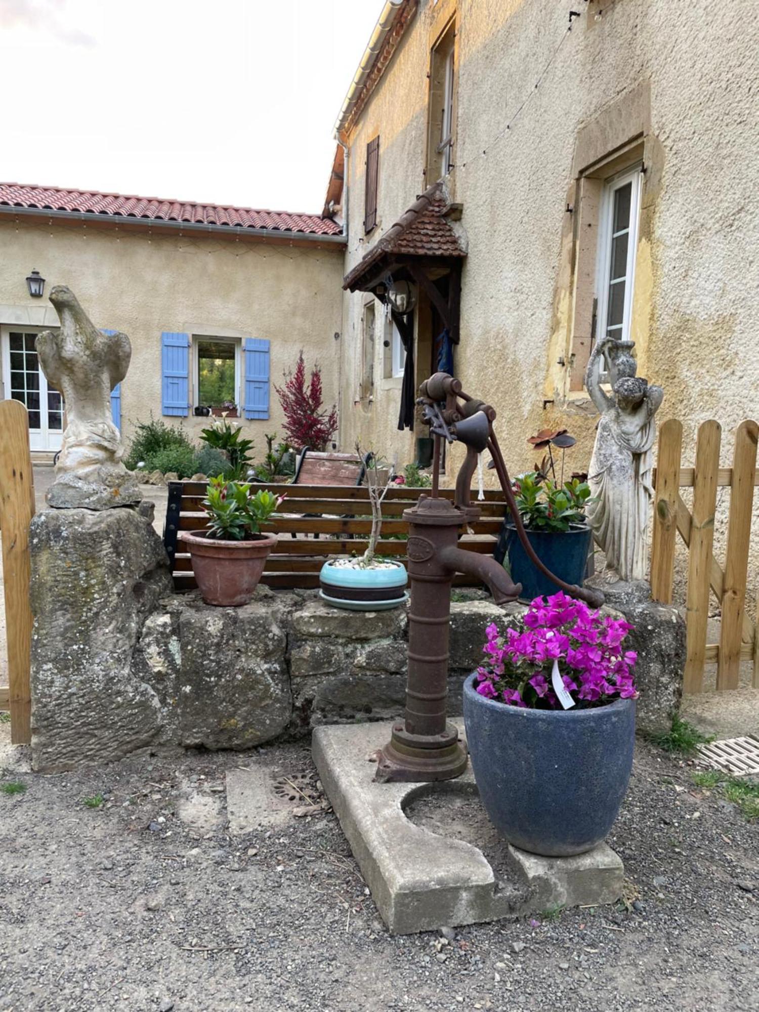Armous-et-Cau La Bastide Bed & Breakfast エクステリア 写真